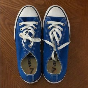 Converse All Star Blue Men 5 Women 7 worn once